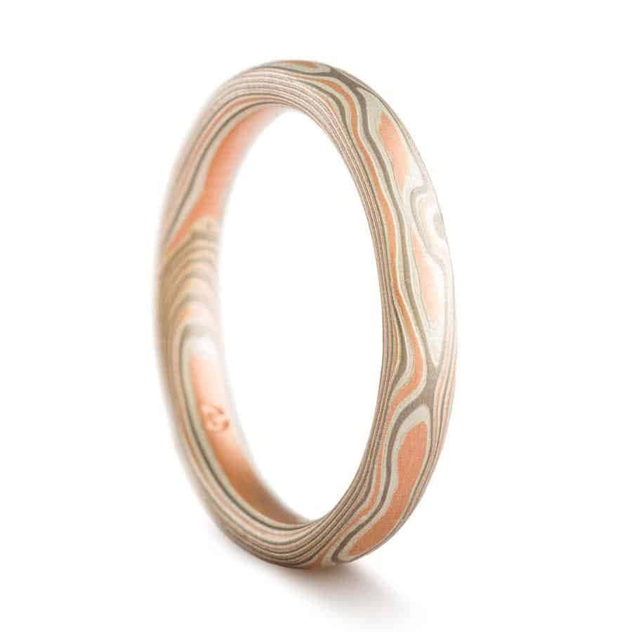 Elegant Mokume Bypass Ring Set with Diamond - Image 5