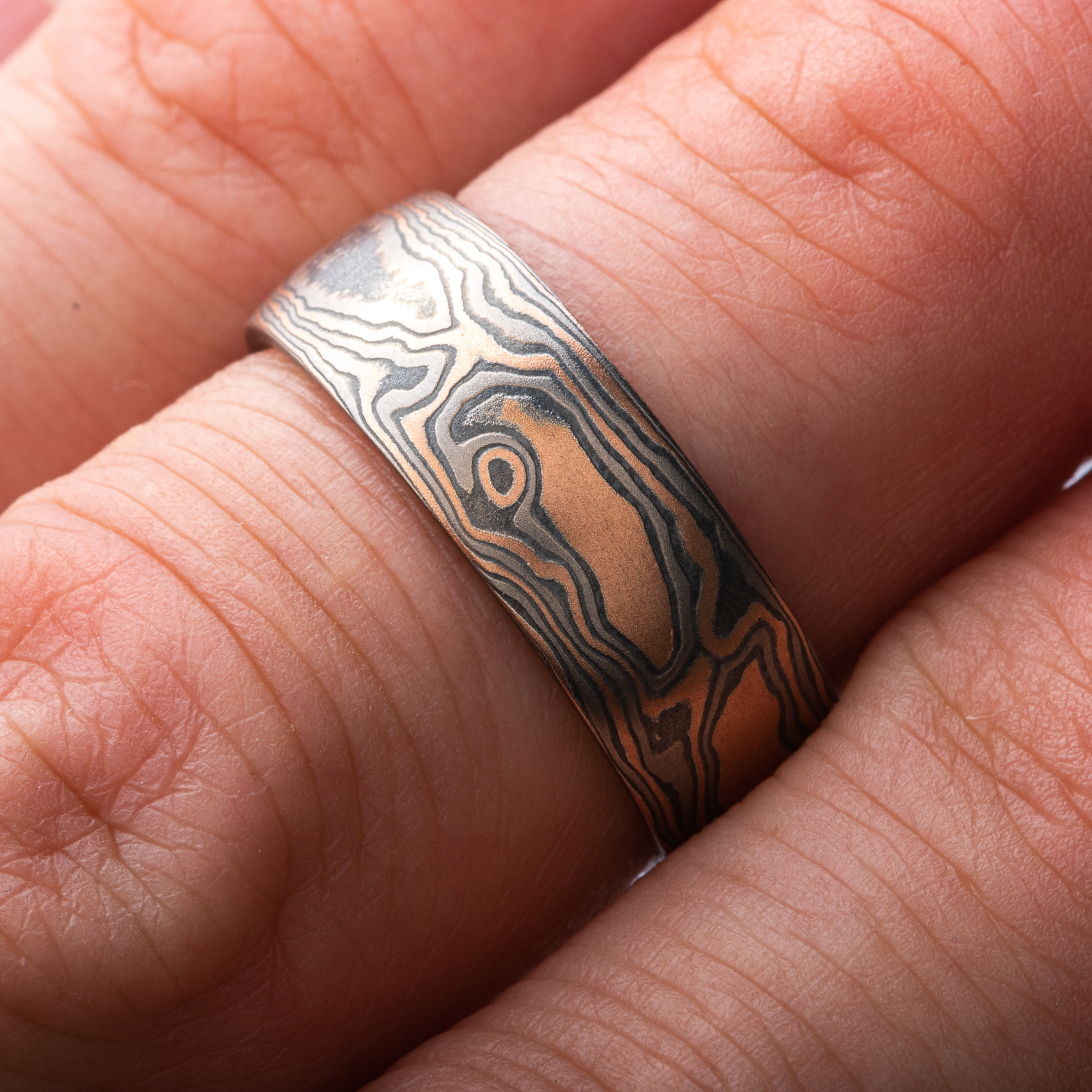 Rugged Mokume Woodgrain Ring in Embers Palette - Image 5