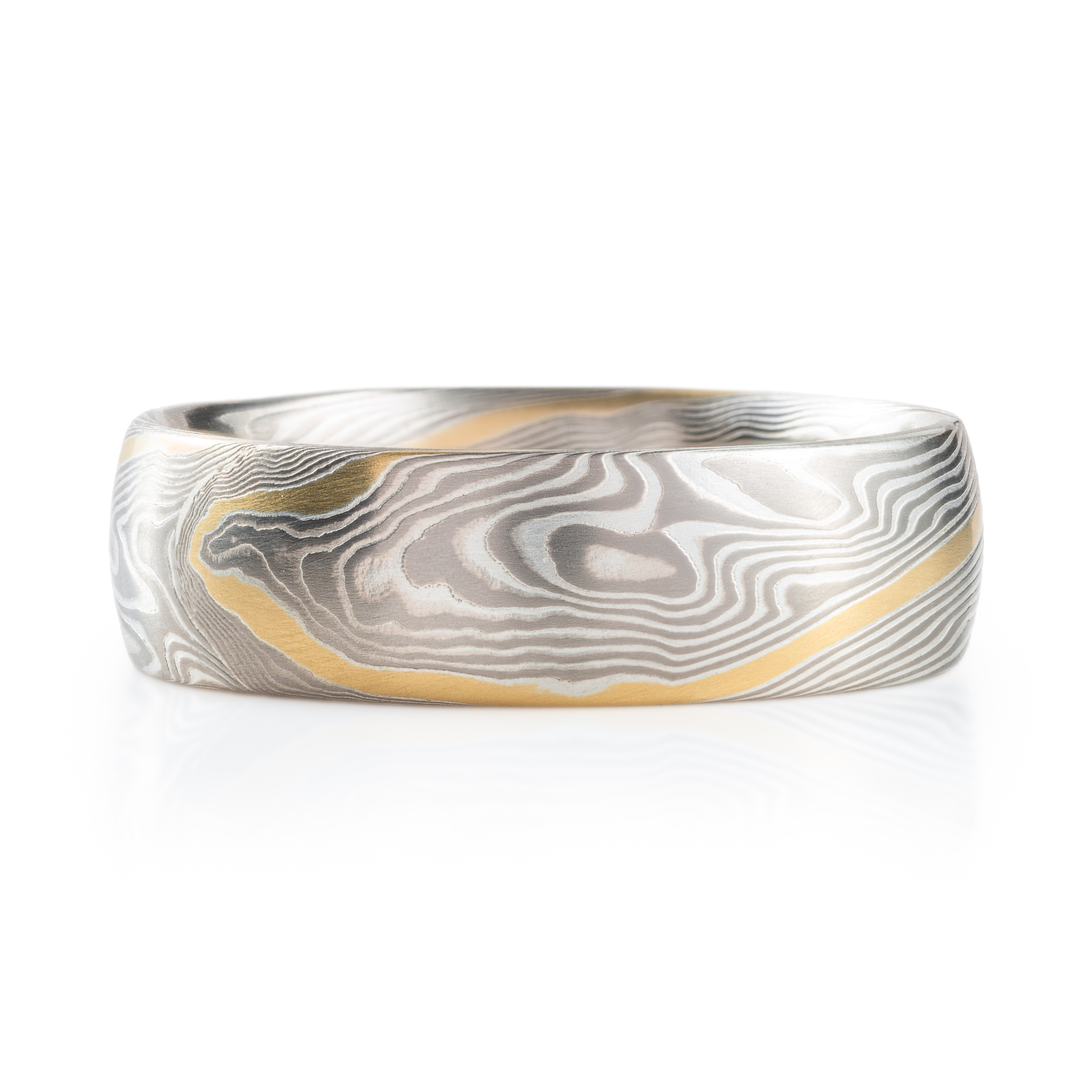 Elegant Mokume Band in Twist Pattern with Diamond - Image 2