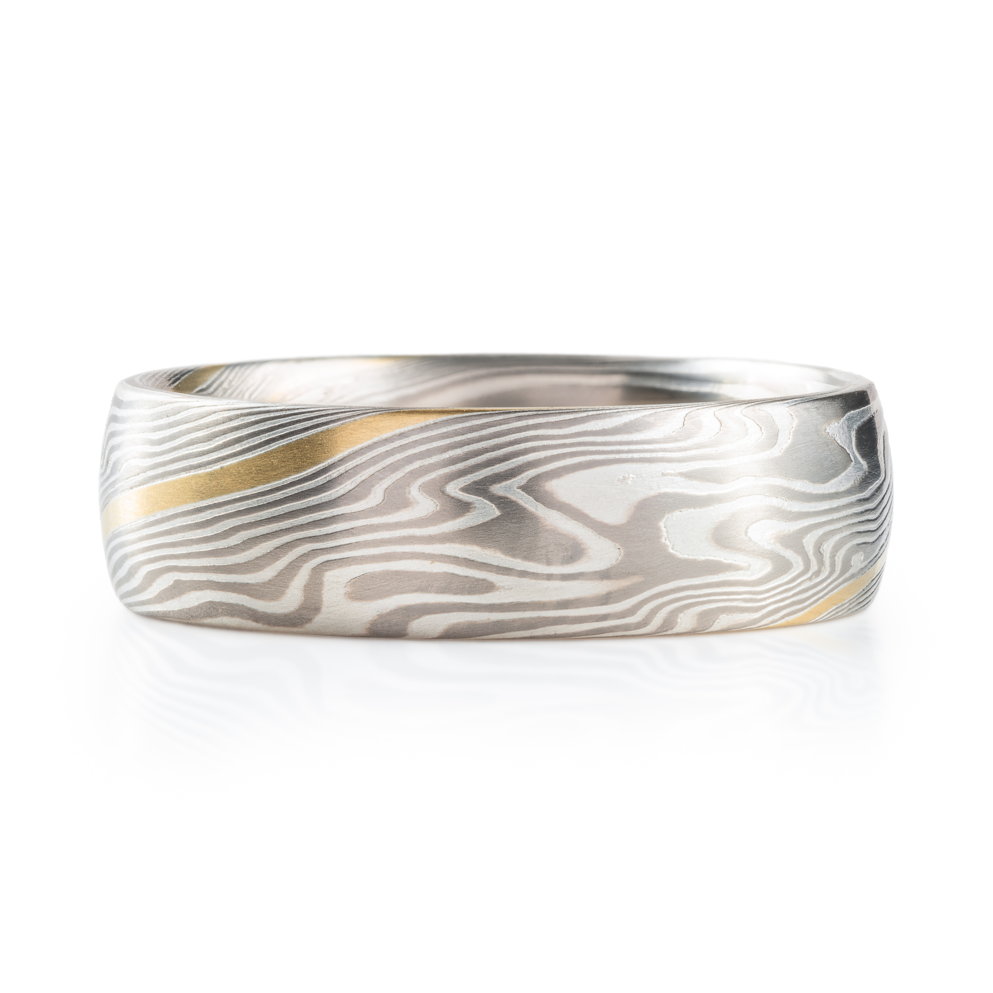 Elegant Mokume Band in Twist Pattern with Diamond - Image 3